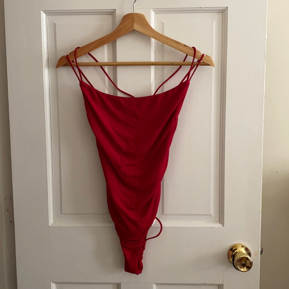 ✨SOLD✨SHEIN strappy back bodysuit